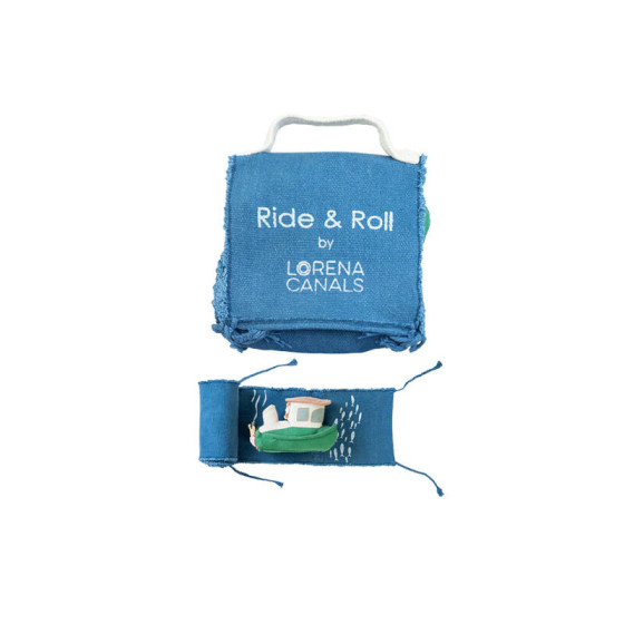Ride & Roll - Sea clean up boat - Lorena Canals