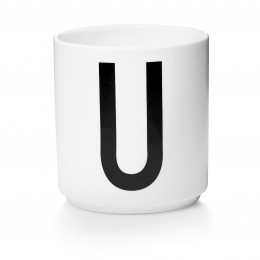 Tasse en porcelaine U